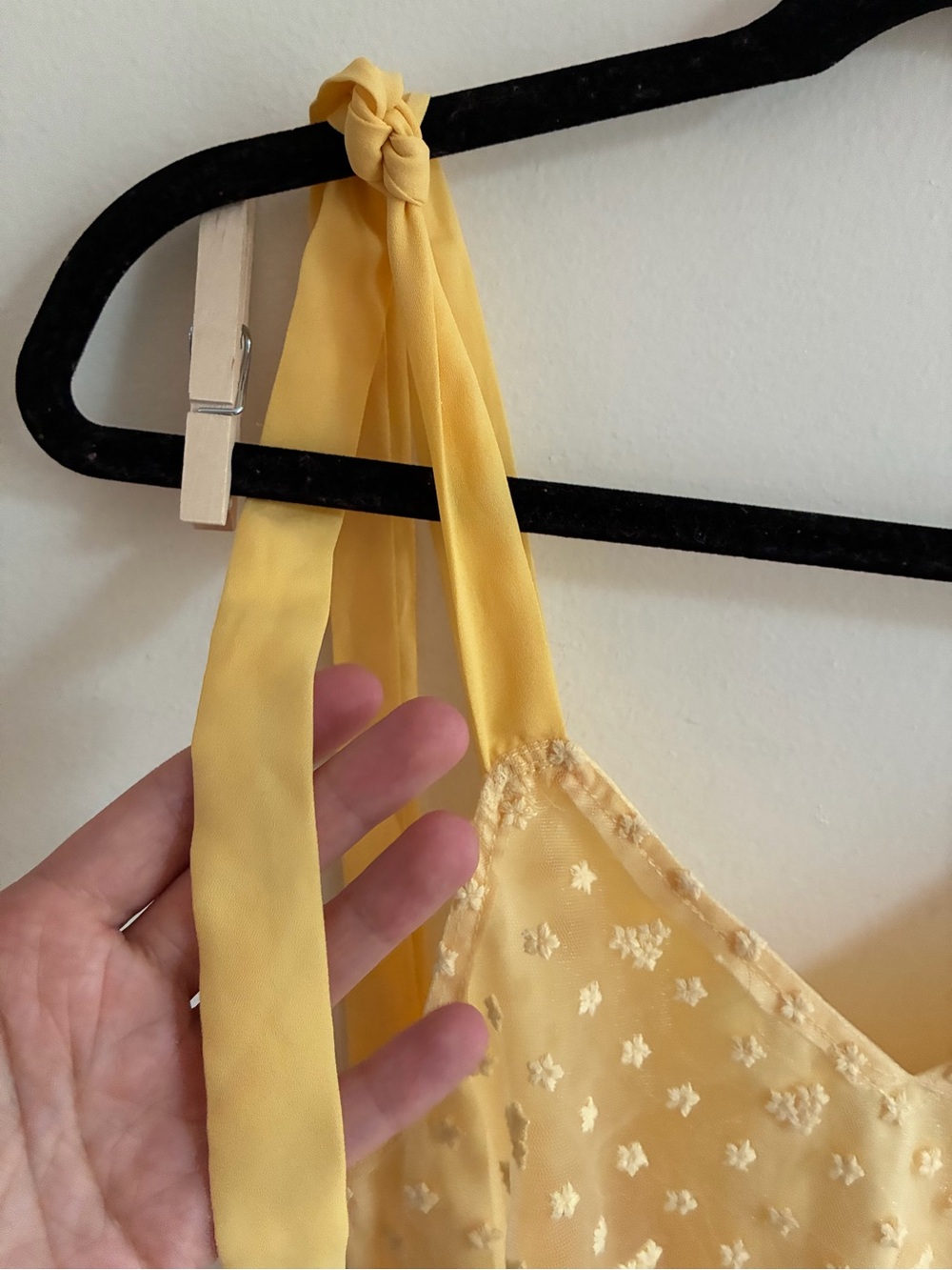 Mango Yellow Floral Embroidered Tie-Strap Camisole - Picture 4 of 6